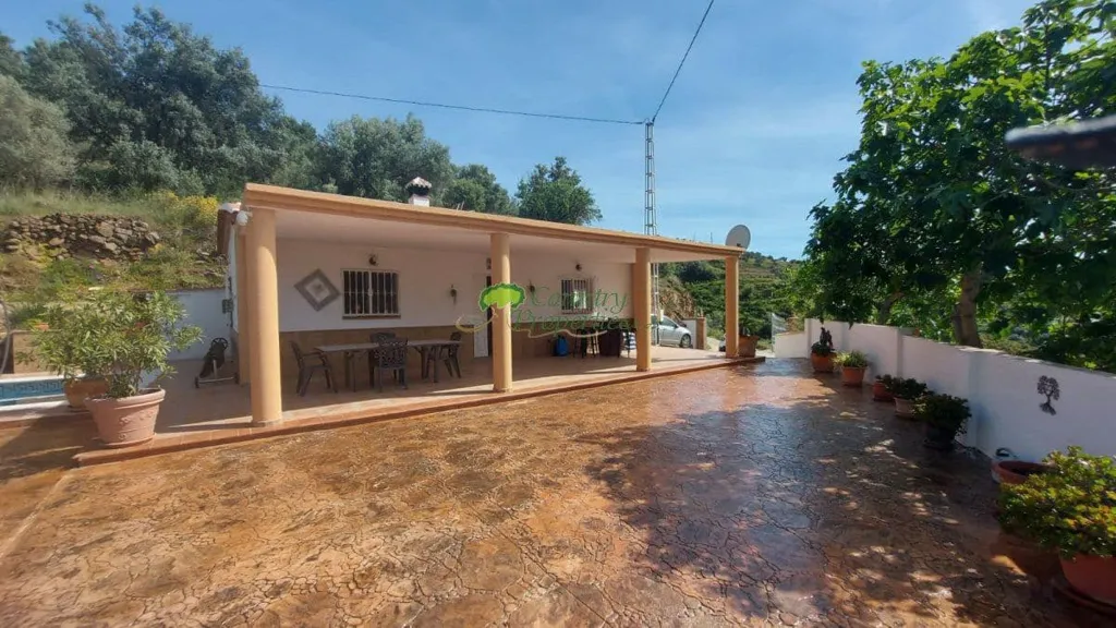 Terrass - Country House with Pool in Algarrobo