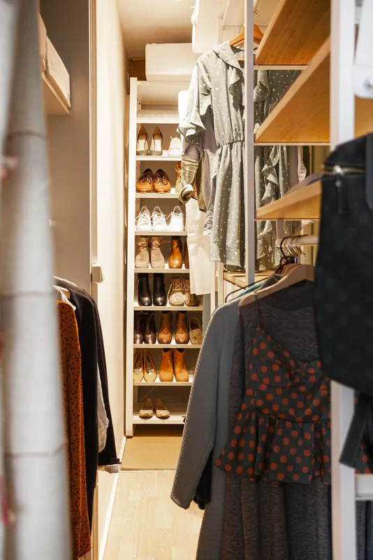 closet_dressing