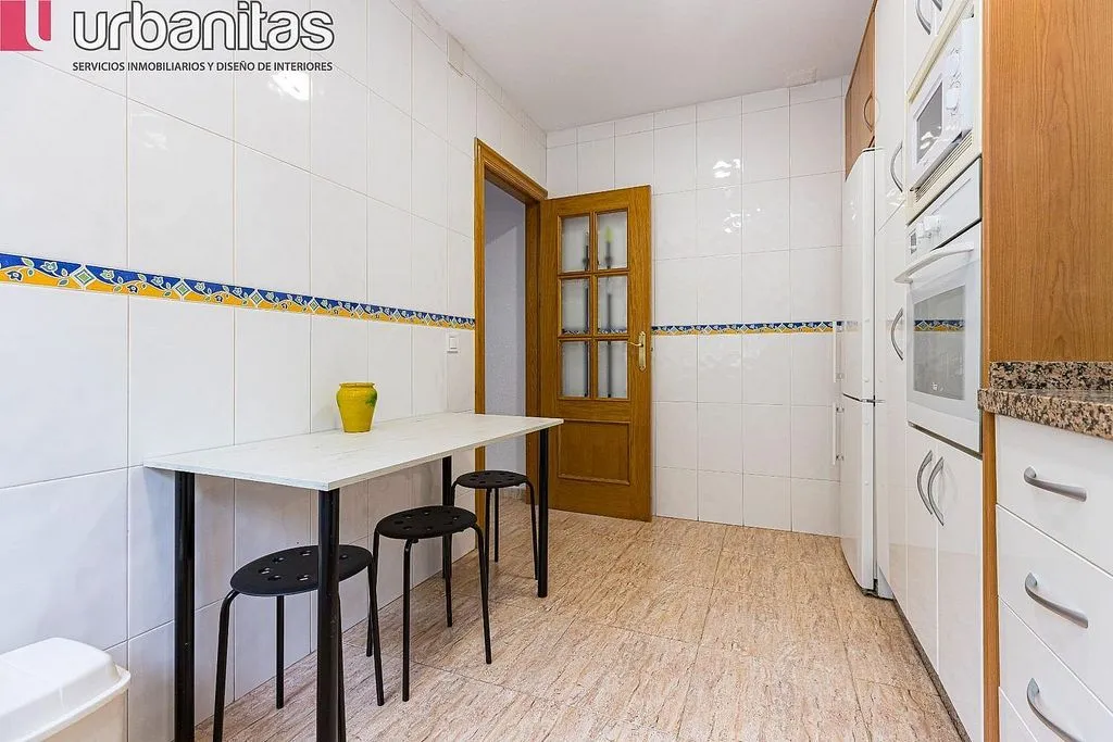 Cuisine - Furnished Flat with Terrace in Vistabella