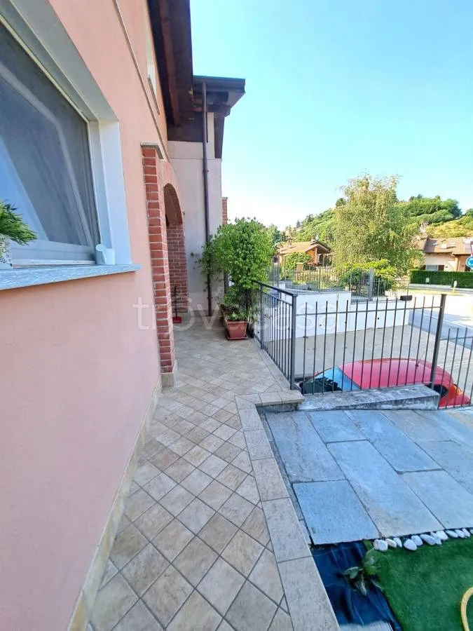 Terrace - Newly Built Villa with Garden in Saluzzo