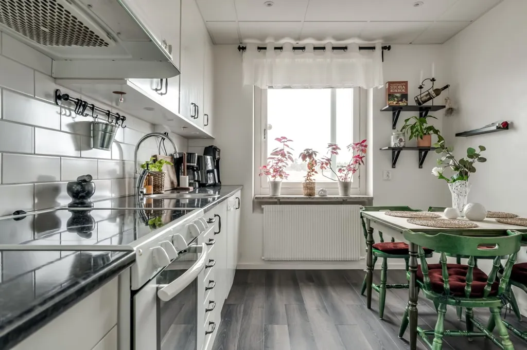 Cucina - Apartment with Large Balcony in Skövde