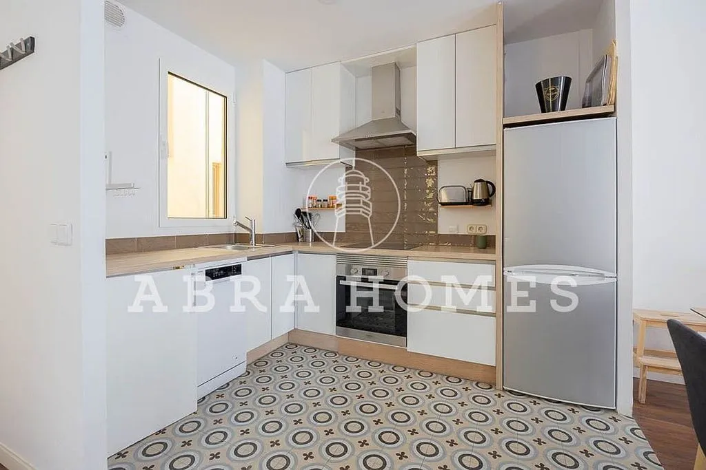 Köök - Ample Light Flat with Balcony in Recoletos