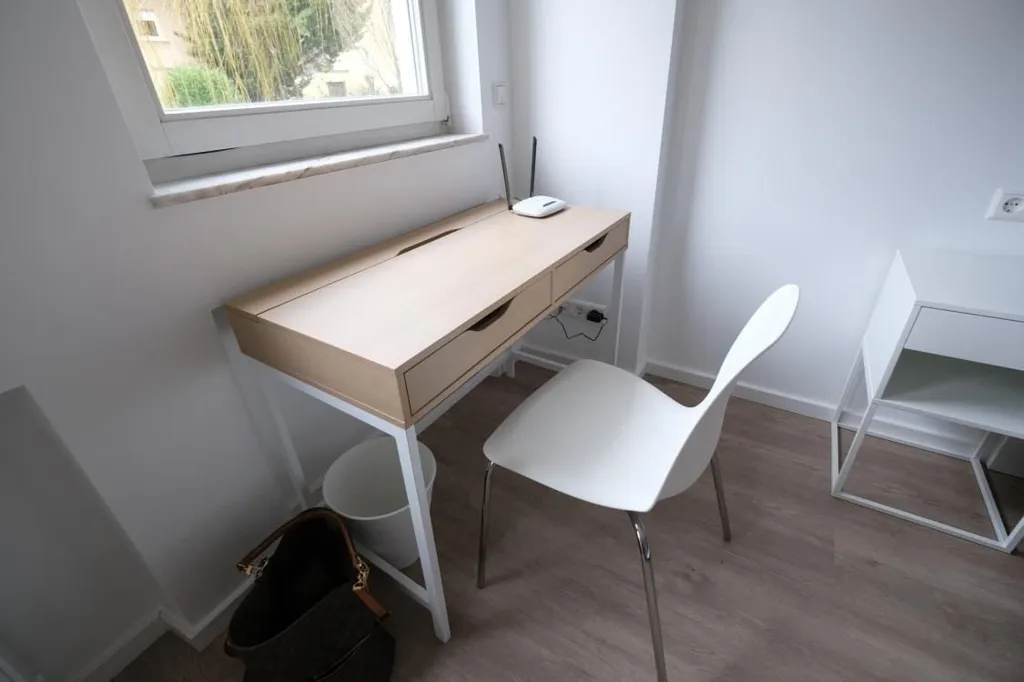 Bureau - Chambre à Louer à Luxembourg-Bonnevoie