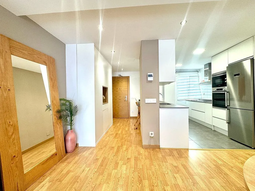 Cuisine - Modernised Flat with Lift in La Arena, Gijón