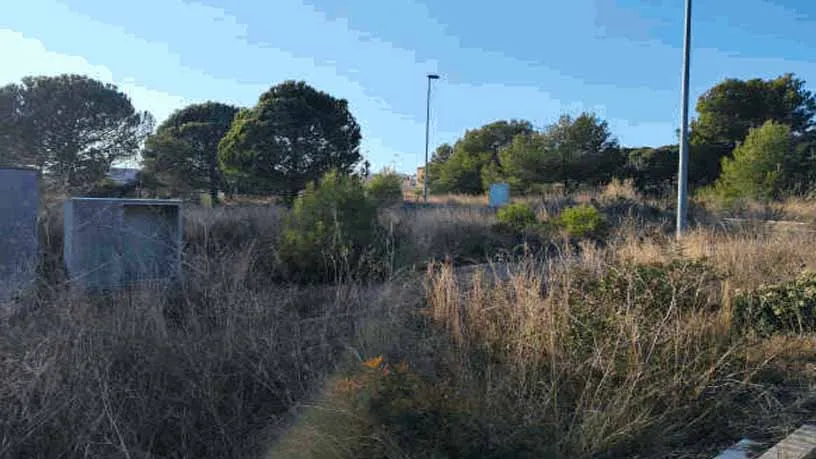 Aed - Land with Development Potential in Creixell
