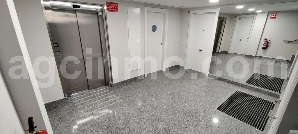 Entrée - Modern Penthouse with Pool in El Peral