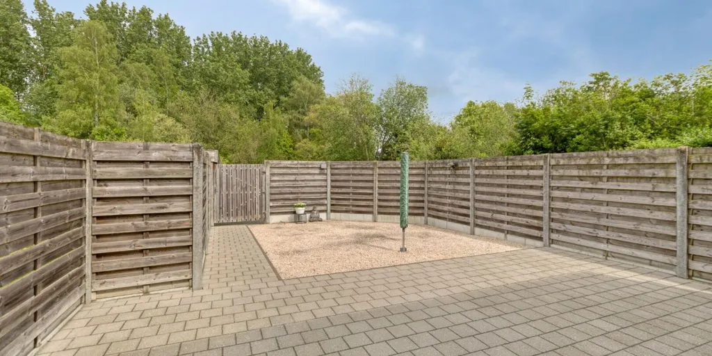 Garden - Ground Floor Apartment with Terrace in Geel