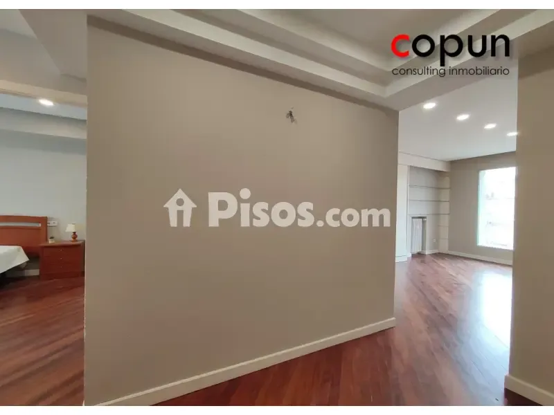 Living Room - Apartment with Terrace in Oviedo Centre