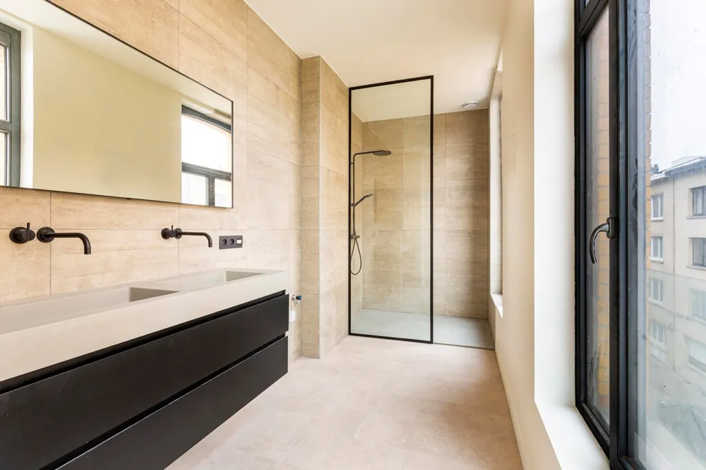 Vannitoad - Luxury Duplex with Park View in Antwerp
