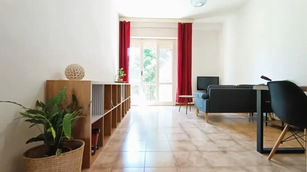 Elutuba - Apartment with Balcony in Pisa