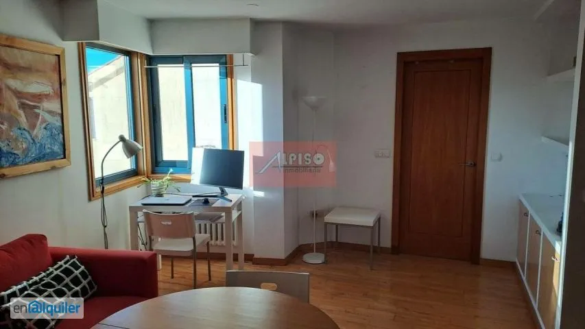 Soggiorno - Ample Apartment with Lift in Old Town
