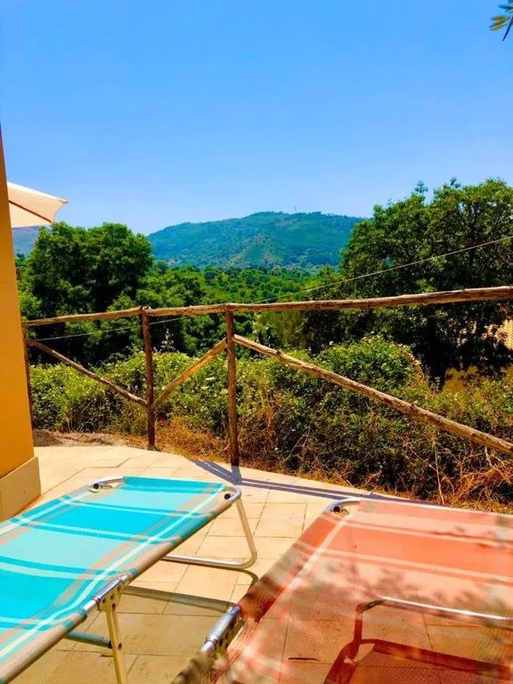 Terrass - Agriturismo with Pool in Cefalù