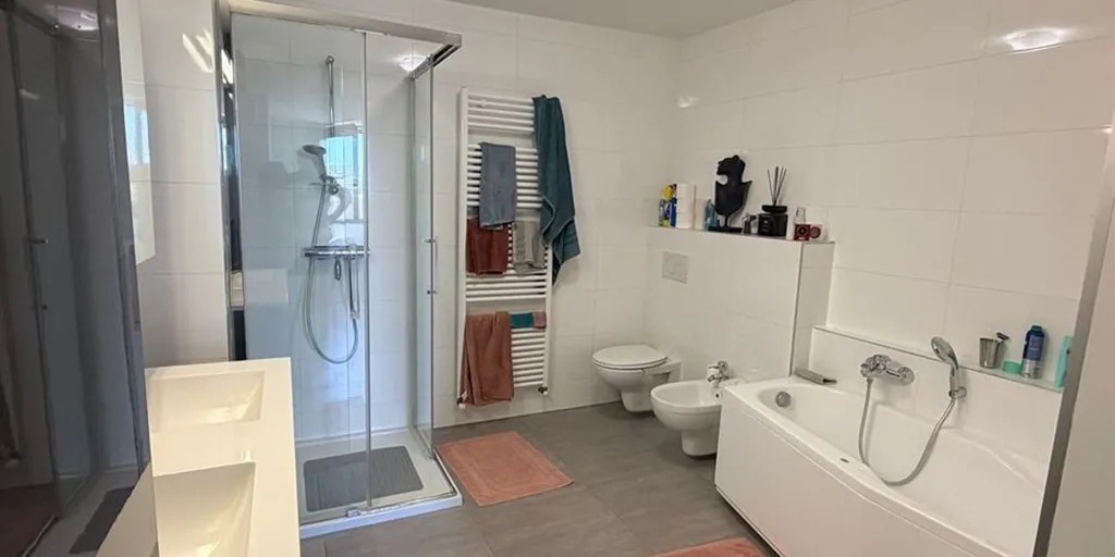 Salles de bain - Appartement Neuf avec Terrasses à Eisden
