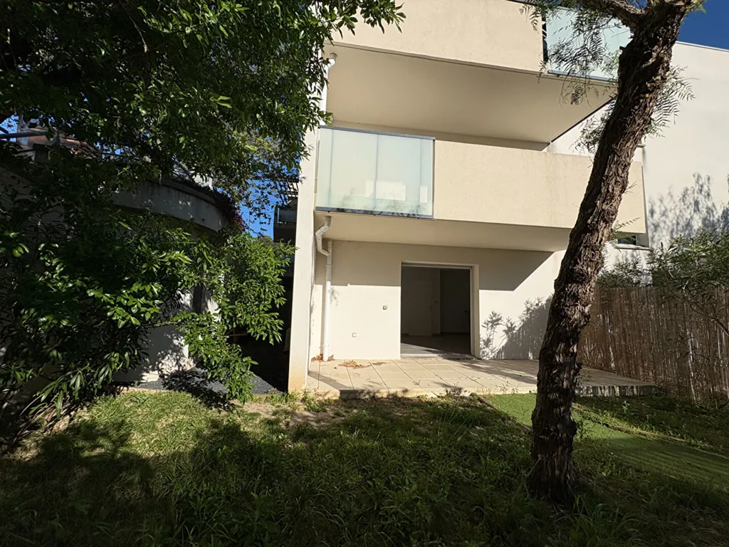 Jardin - Appartement 3 Pièces avec Jardin à Perpignan