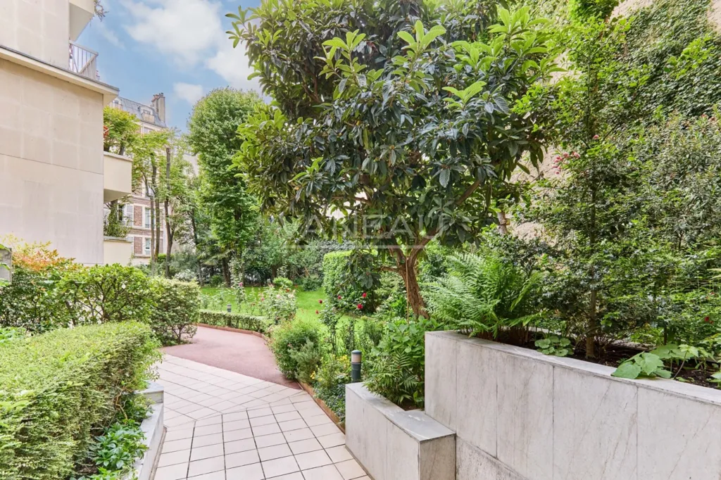 Jardin - Studio avec Balcon sur Jardin dans le 6ème à Paris