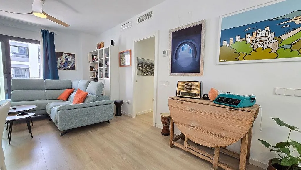 Elutuba - Modern Flat with Terrace in Parque Mediterráneo