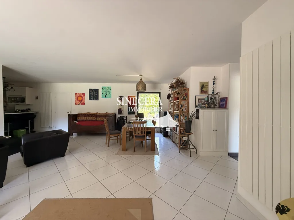 Séjour - Maison Contemporaine avec Piscine à Sanguinet