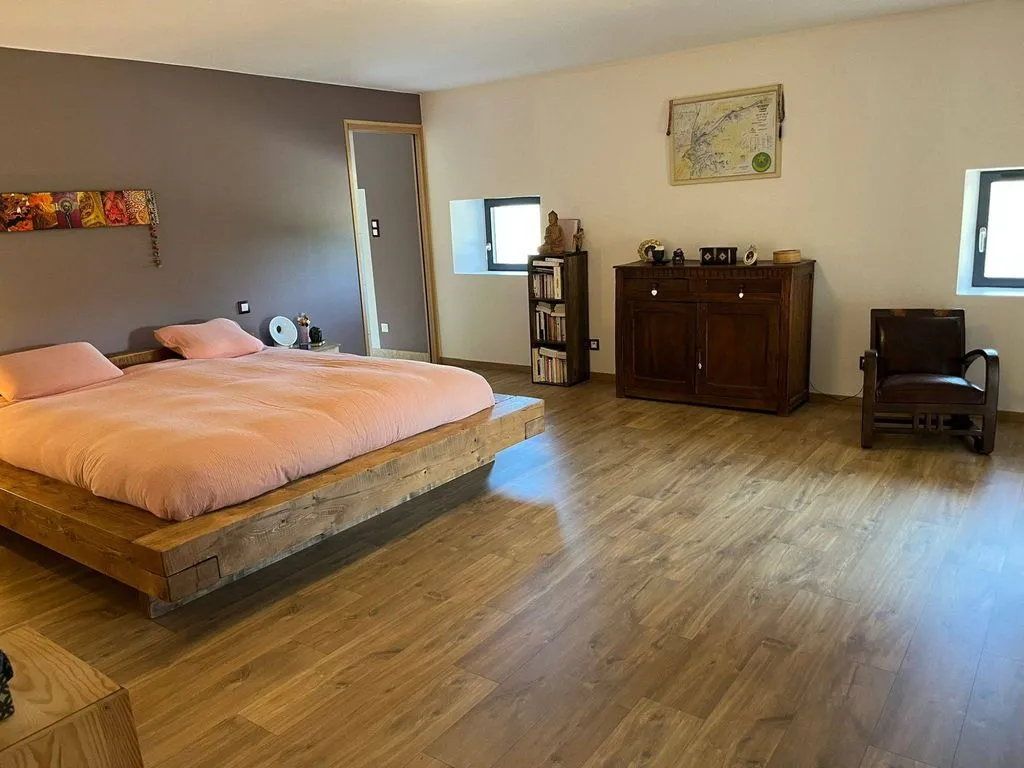Camere da letto - Renovated Stone Farmhouse with Pool in Saint-Perdoux