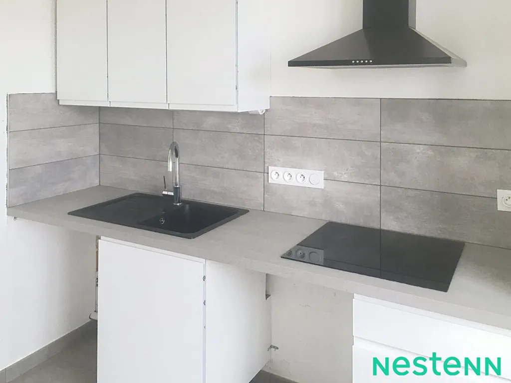 Köök - Fully Renovated Flat with Balcony in Saint-Étienne
