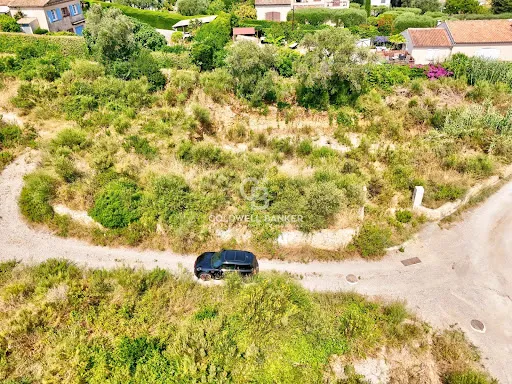 Vue aérienne - Terrain Constructible avec Vue Mer à Vallauris