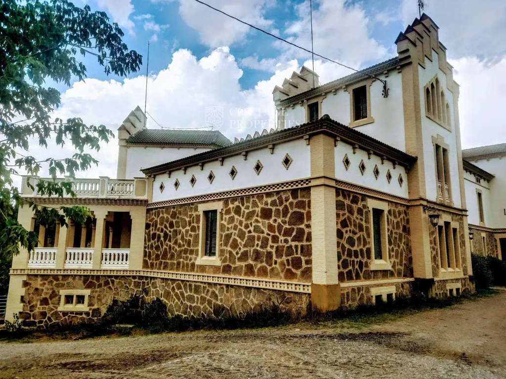 Extérieur - Masia with Modernist House in Avinyó