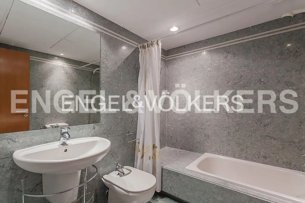 Bagni - Penthouse with Pool in Guindalera, Madrid