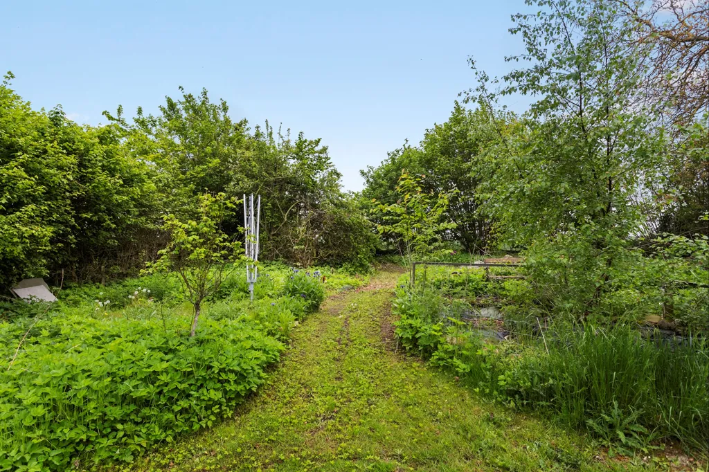 Giardino - Land Villa with Two Units in Ejlby Lunde