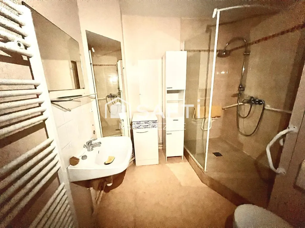 Bagni - Studio with Balcony in Thorigny-sur-Oreuse