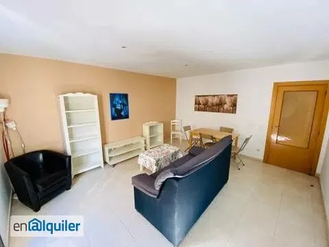 Living Room - Spacious Flat with Balcony in Rambla de Ferran, Lleida