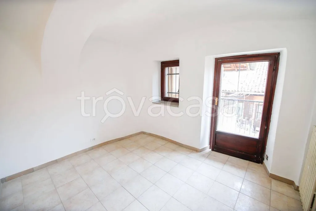 Pièces - Terraced House with Vaulted Ceilings in Feletto