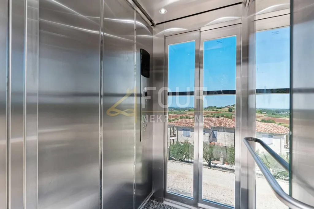 Pièces - Luxury Villa with Infinity Pool in Vižinada