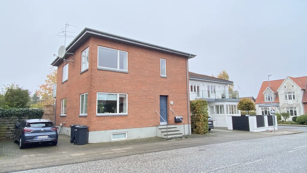 Välivaade - Modernised 3-Bed Flat with Balcony in Herning