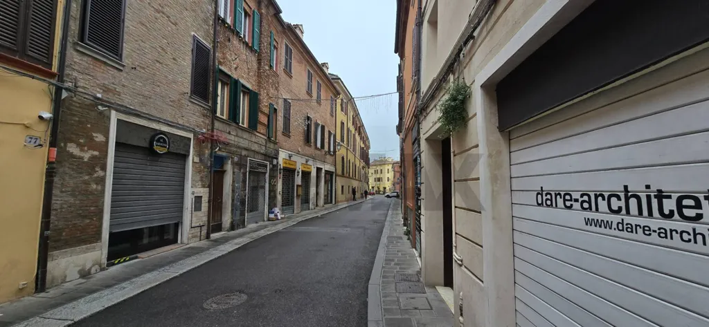 Extérieur - Established Bar in Ferrara's Historic Centre