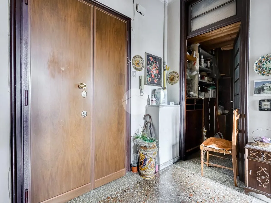 Ingresso - Duplex con vista panoramica a Roma