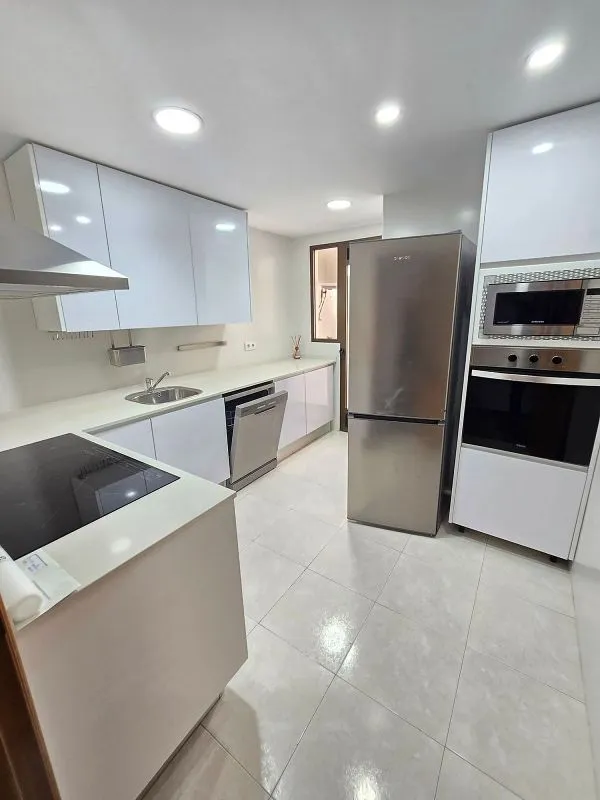 Cuisine - Corner Flat with Terraces in Benicalap, Valencia