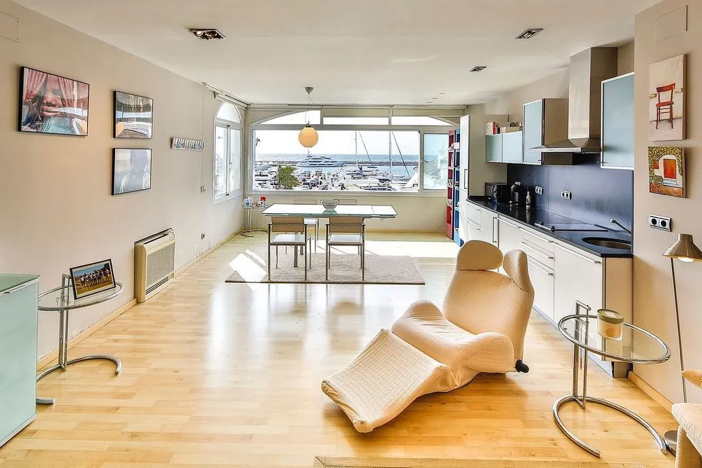 Living Room - Studio with Marina View in Puerto Banús