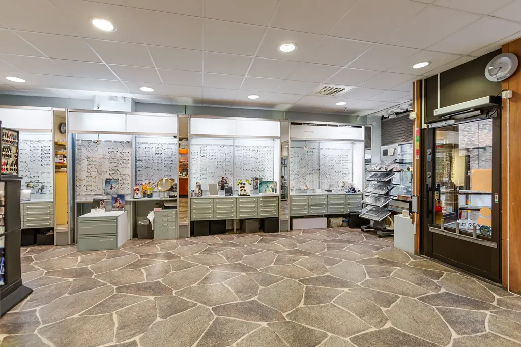 Pièces - Business Premises with Central Location in Jönköping