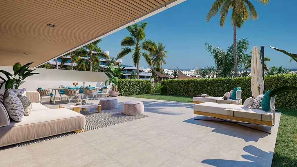 Terrass - 4-Bedroom Apartment with Pool in Estepona Centre