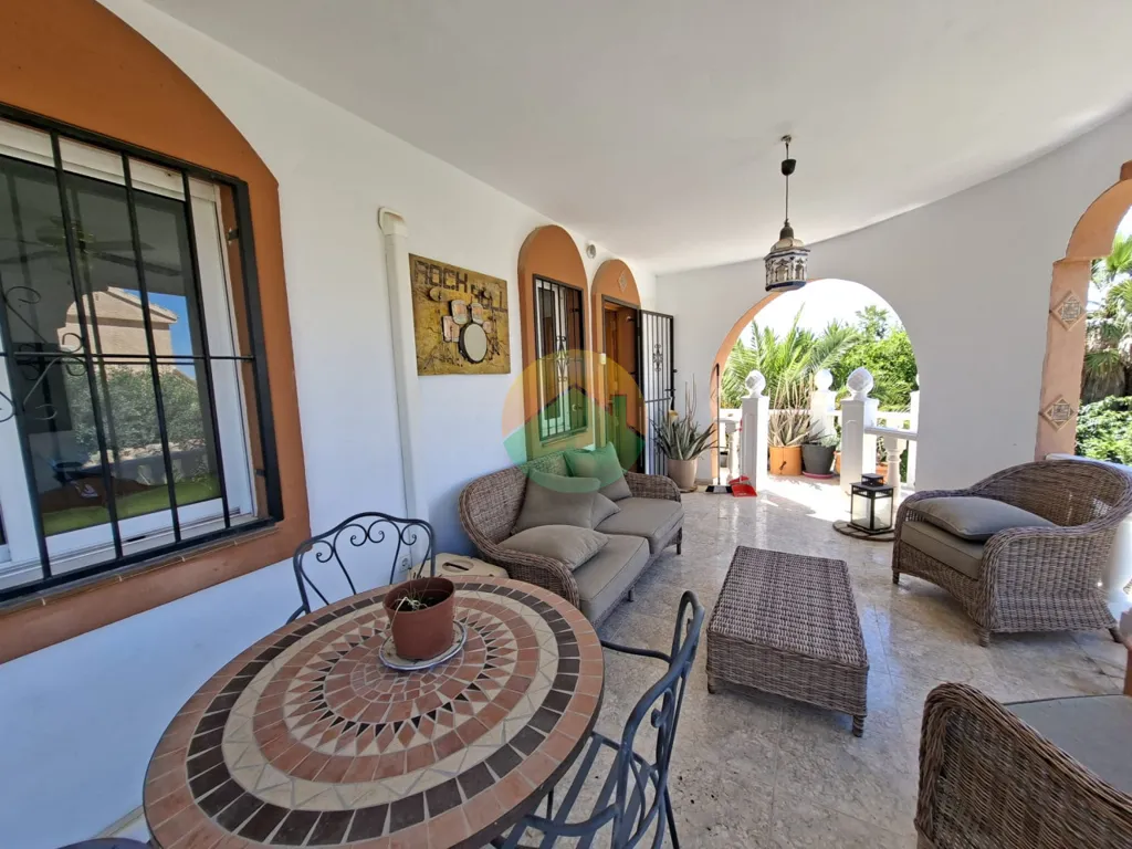 Terrass - House with Pool and Golf Views in Camposol