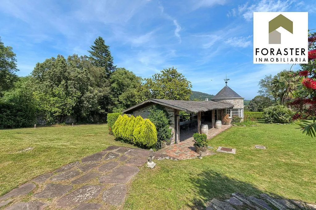 Jardin - Chalet with Pool and Terrace in Loiu