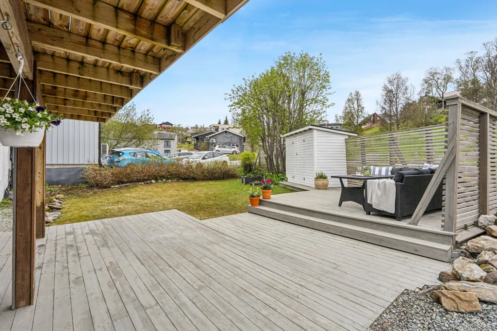 Aed - Flat with Large Terrace in Central Tromsøya