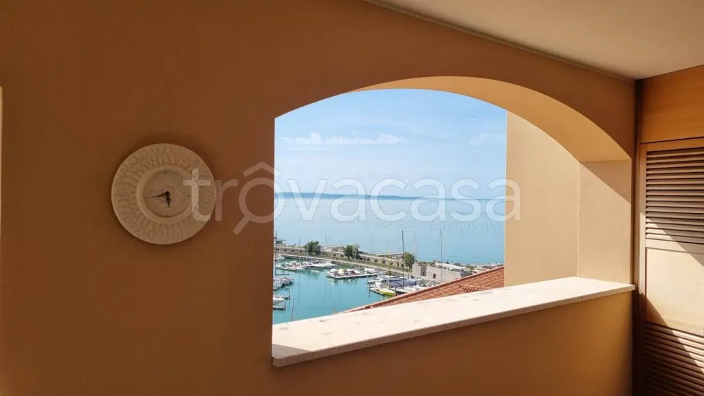 Rõdu - Apartment with Sea View Terrace in Duino Aurisina