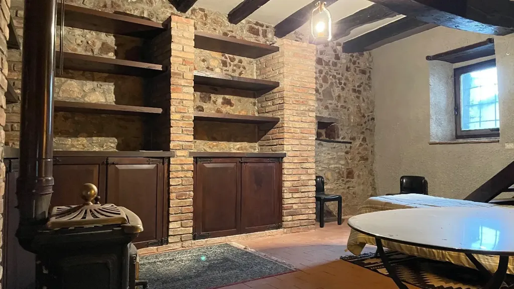 Salle à manger - Restored Stone Villa with Terraces in Gropparello