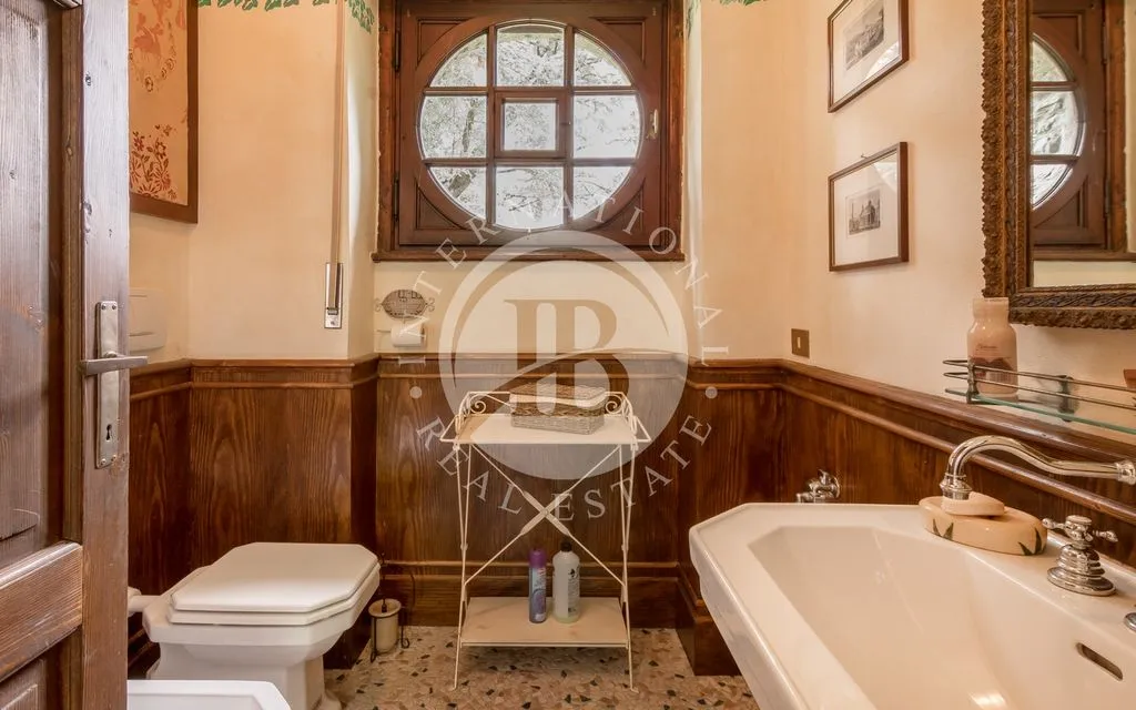 Salles de bain - Liberty-Style Villa in Lanzo d'Intelvi