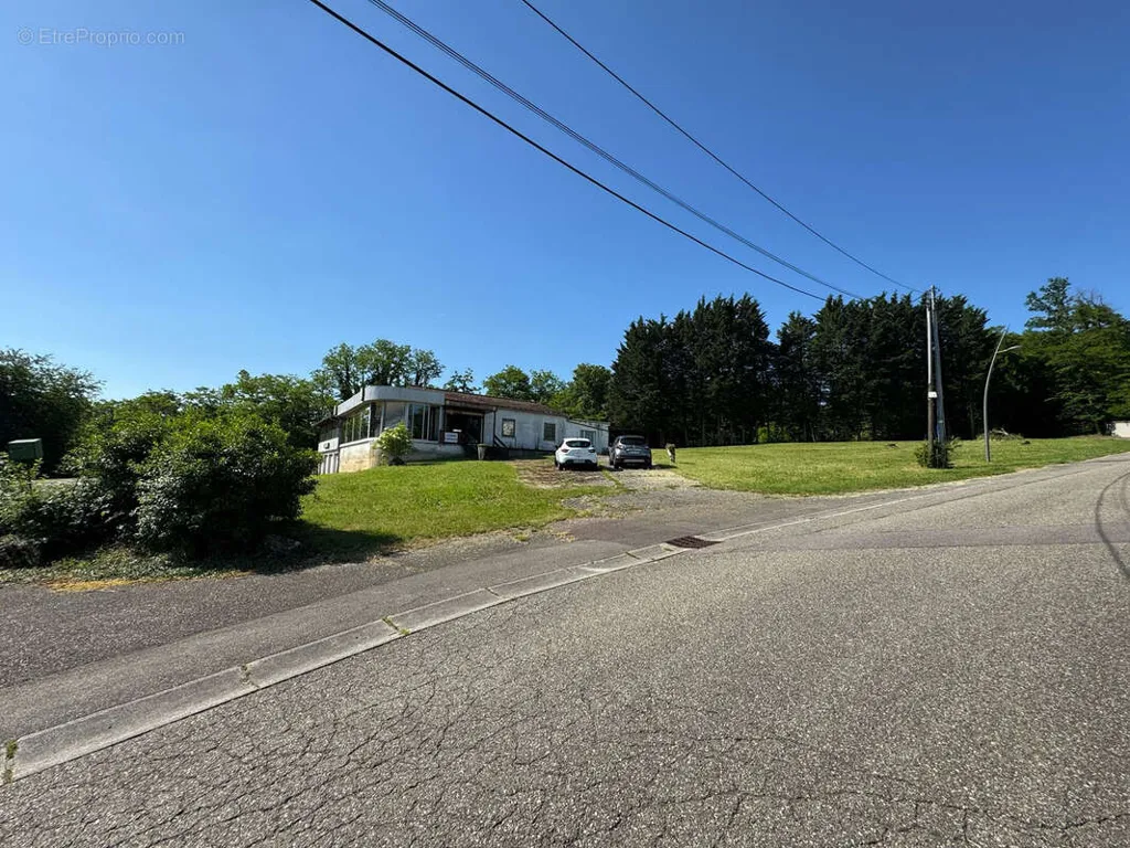 Exterior - Business Premises with Panoramic View in Village