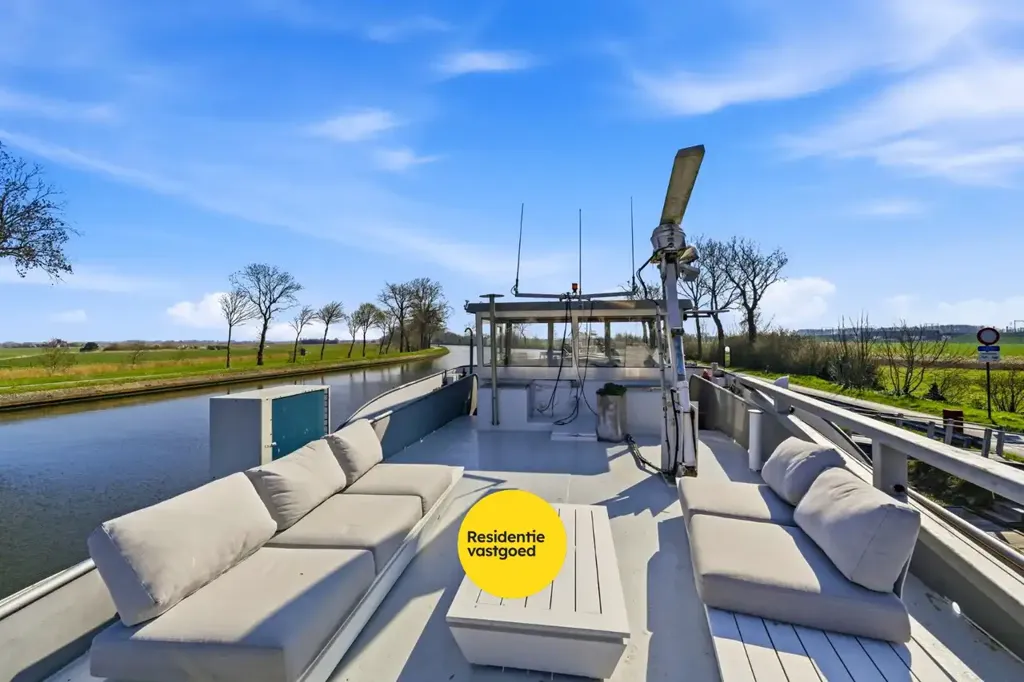 Välivaade - Unique Houseboat with B&B in Plassendale