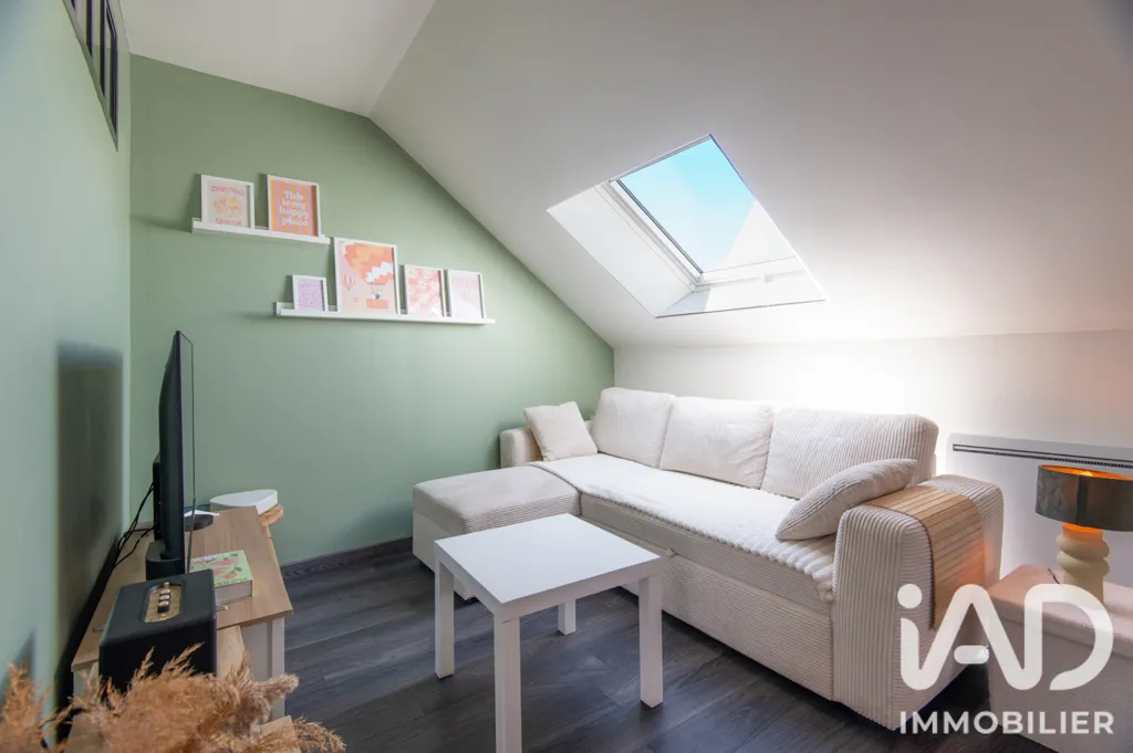 Toad - Charming Loft with Exposed Beams in Yutz