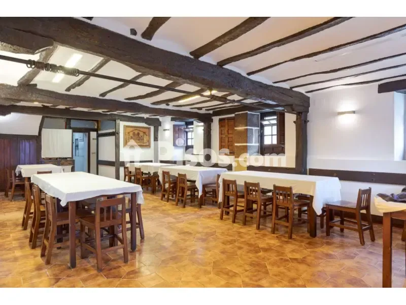 Söögituba - Historic Casa with Bar-Restaurant in Igeldo