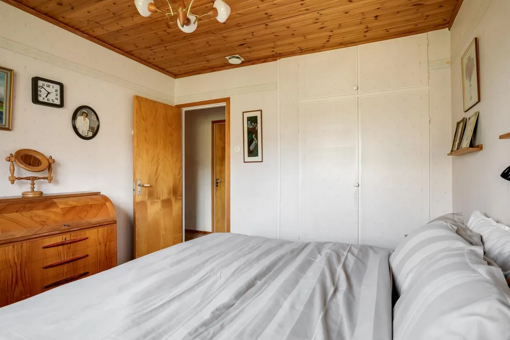 Magamistoad - Detached House with Geothermal Heating in Eldstad