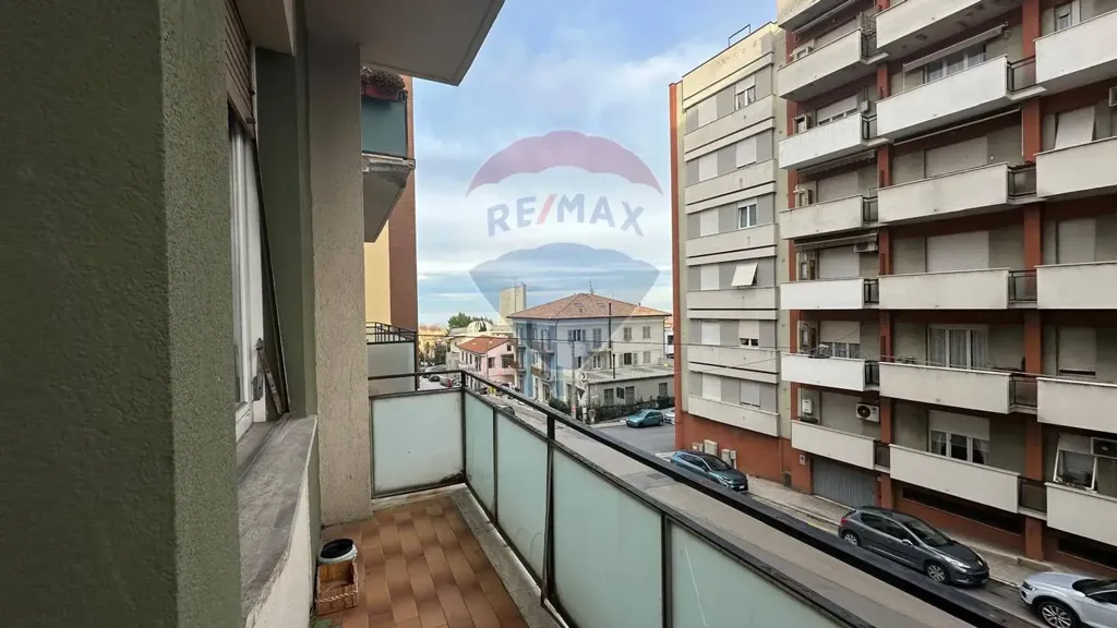 Rõdu - Penthouse with Panoramic View in Ancona